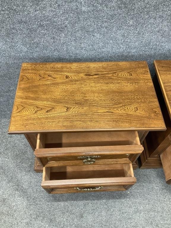Vintage Stanley Regency Nightstands – Solid Wood Bedside Tables, Brass Hardware