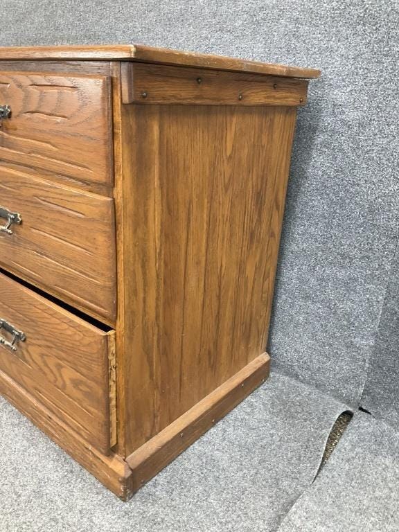 Vintage 1980s Oak Kneehole Desk – Traditional Solid Wood Writing Desk