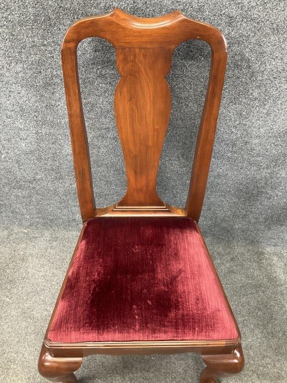 Set of 8 Henkel Harris Queen Anne Dining Chairs | 2 Arm, 6 Side | Traditional Heirloom