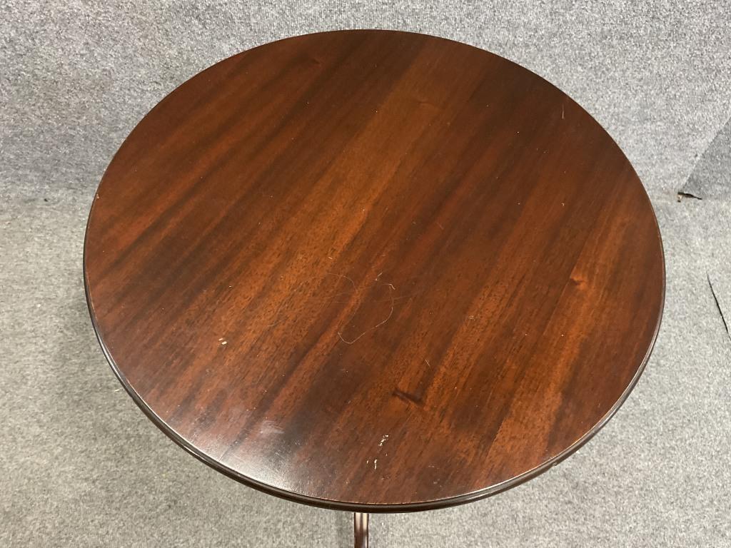1930s Brandt Mahogany Spider Leg Side Table - Georgian Style Vintage Furniture