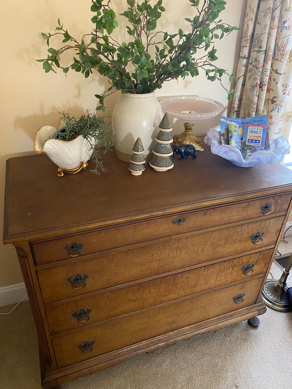 Vintage Queen Anne Dresser, West Michigan Furniture Company Chest, Solid Wood Drawers