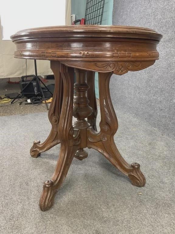 Antique Victorian Walnut Parlor Table – Oval White Marble Top Pedestal Base