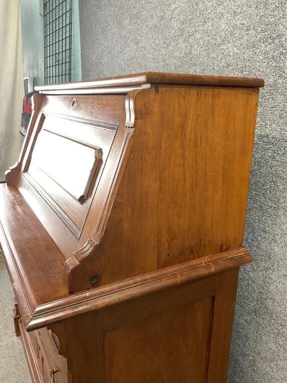 Antique Mid-19th Century Walnut Secretary Desk – 1850s–1860s Fall Front Writing Desk – Burl Walnut Victorian Bureau