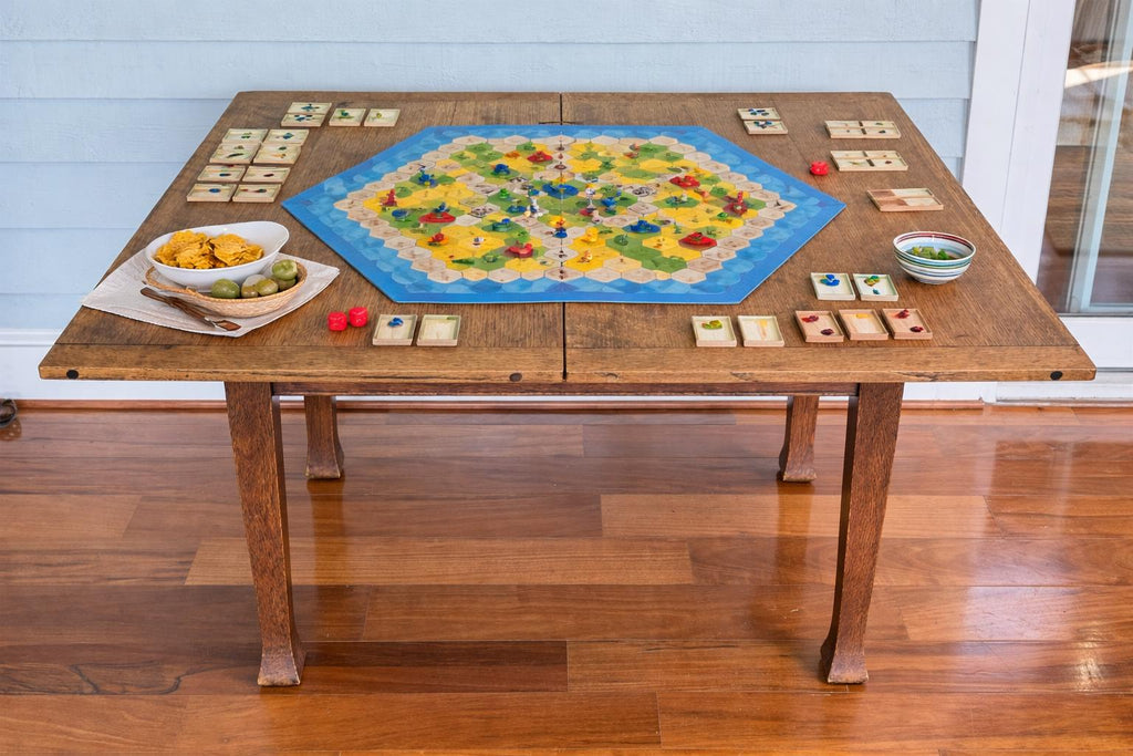 Antique Arts & Crafts Oak Rotating Game Table, Circa 1900–1910 | Mission Style Console, Early American Oak