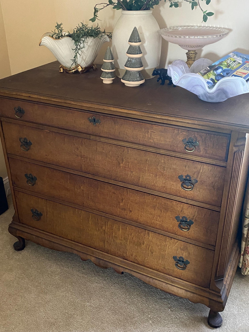 Vintage Queen Anne Dresser, West Michigan Furniture Company Chest, Solid Wood Drawers