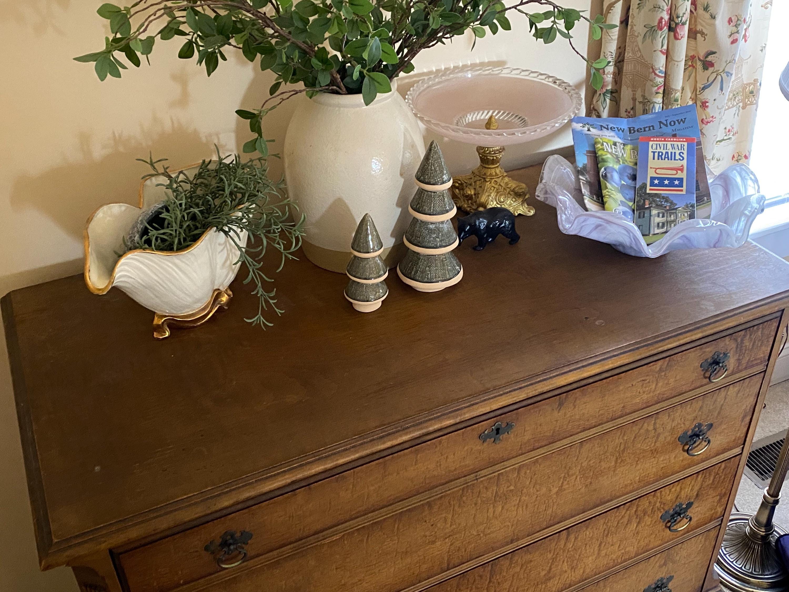 Vintage Queen Anne Dresser, West Michigan Furniture Company Chest, Solid Wood Drawers