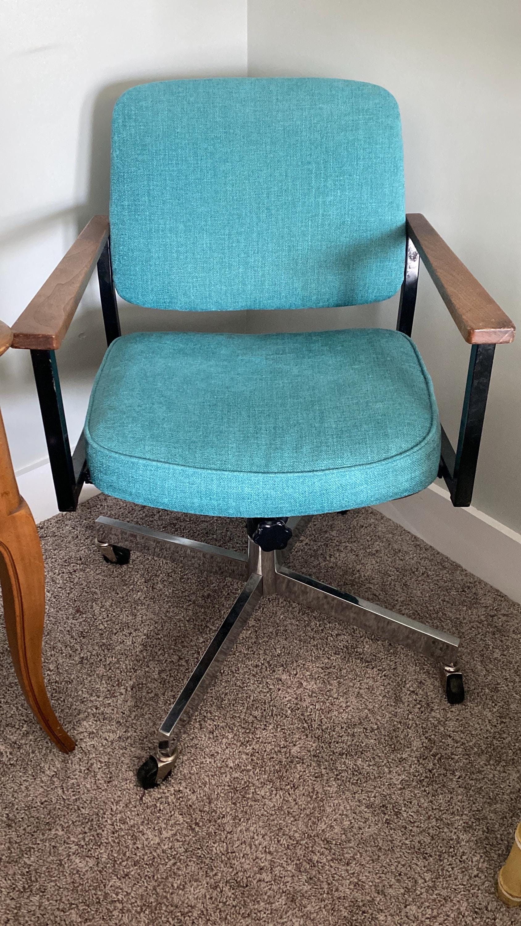 Vintage Mid Century Office Chair – Teal Tweed, Walnut Arms, Swivel Desk Chair
