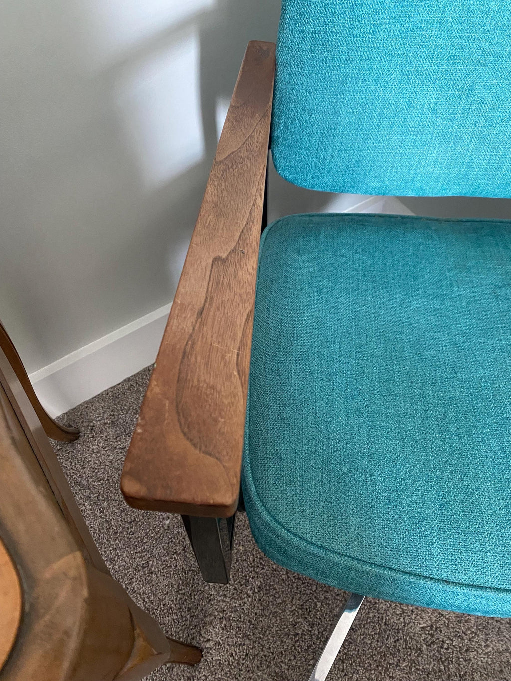 Vintage Mid Century Office Chair – Teal Tweed, Walnut Arms, Swivel Desk Chair
