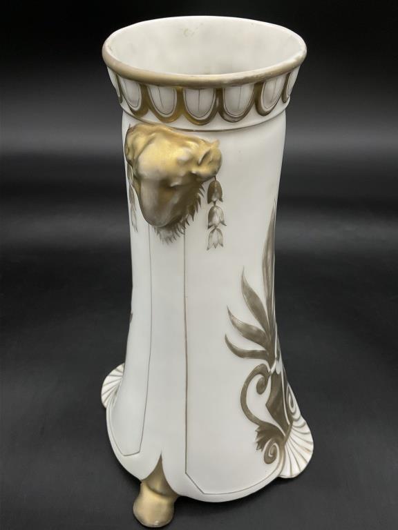 Antique German Art Nouveau Porcelain Vase c.1895 Marmorzellan Jugendstil Lion Head Vase with Gold Decoration