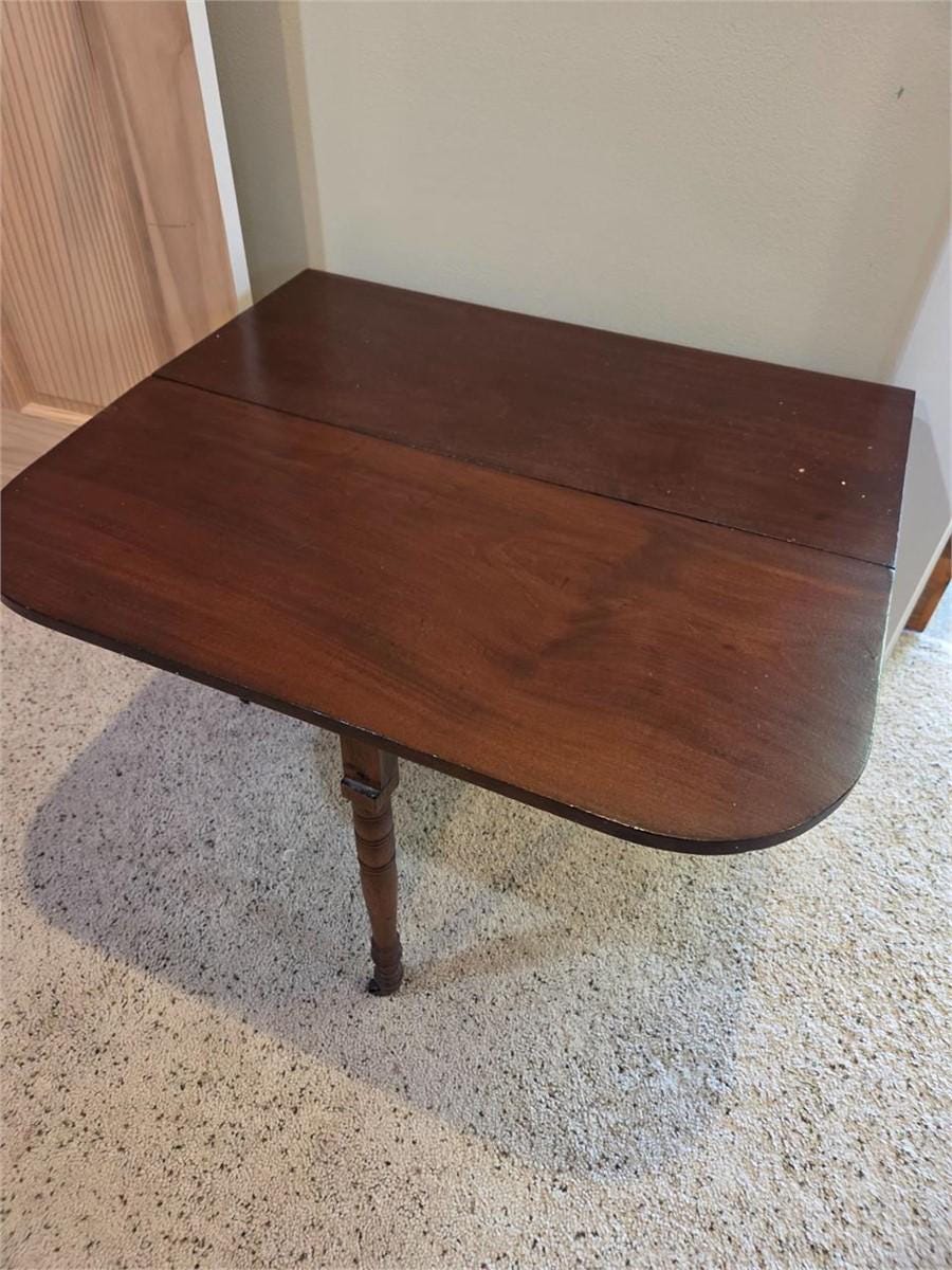 Antique 19th Century Drop-Leaf Coffee Table – Federal Style Mahogany Pembroke Table – Sourced from Bath, NC