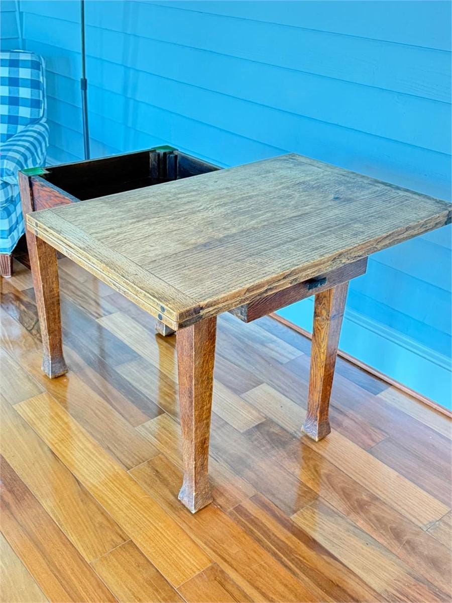 Antique Arts & Crafts Oak Rotating Game Table, Circa 1900–1910 | Mission Style Console, Early American Oak