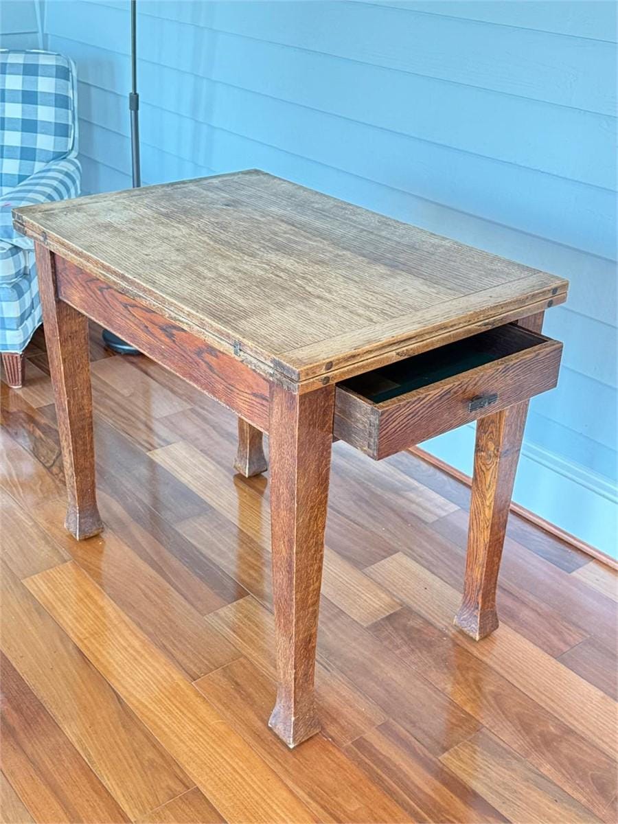 Antique Arts & Crafts Oak Rotating Game Table, Circa 1900–1910 | Mission Style Console, Early American Oak