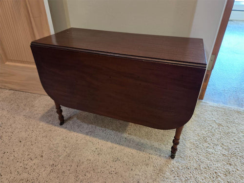 Antique 19th Century Drop-Leaf Coffee Table – Federal Style Mahogany Pembroke Table – Sourced from Bath, NC