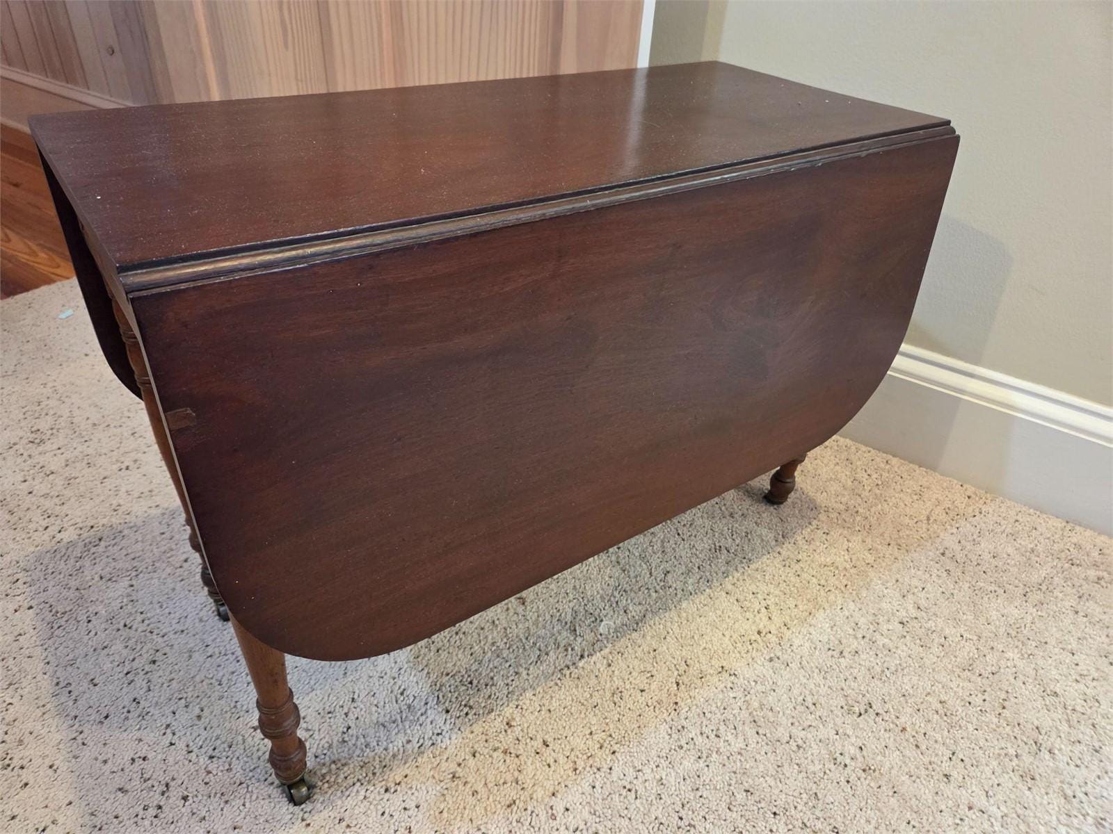 Antique 19th Century Drop-Leaf Coffee Table – Federal Style Mahogany Pembroke Table – Sourced from Bath, NC