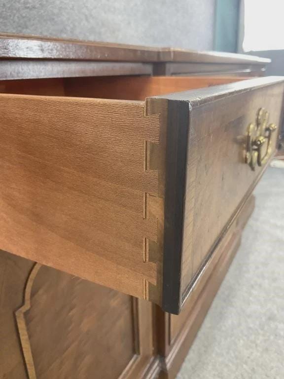 Vintage Henredon Burled Walnut Breakfront Sideboard | 18th Century Style Buffet Cabinet | Traditional Dining Storage | Solid Wood Credenza