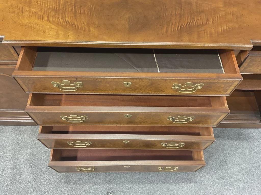 Vintage Henredon Burled Walnut Breakfront Sideboard | 18th Century Style Buffet Cabinet | Traditional Dining Storage | Solid Wood Credenza