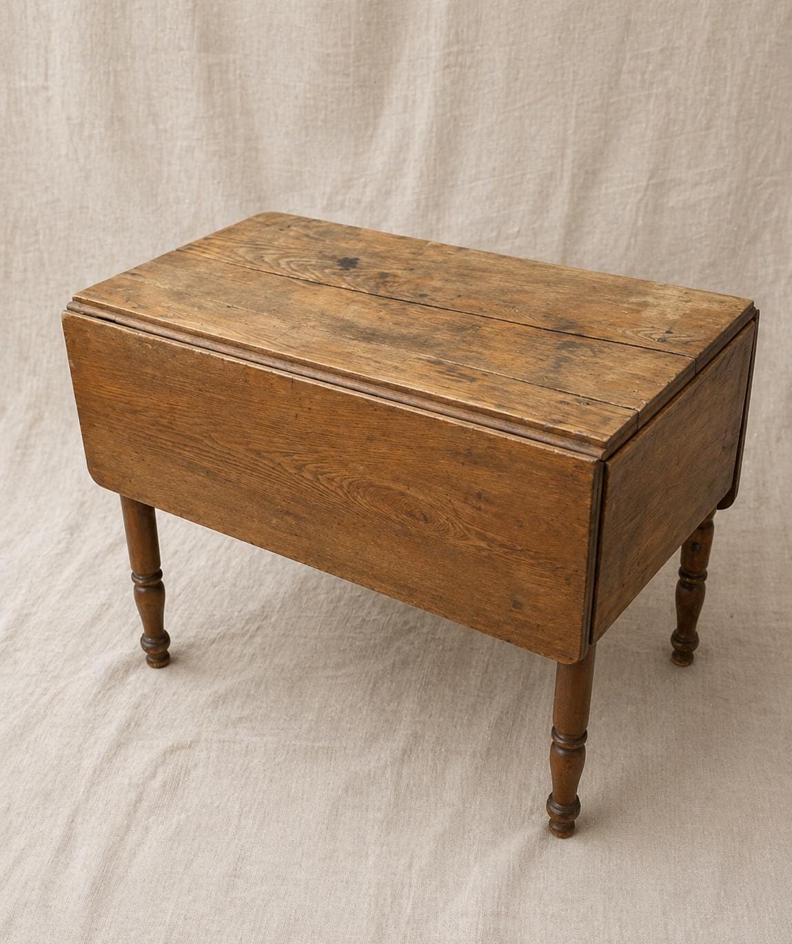 Antique Oak Drop-Leaf Table, Primitive Farmhouse Console Table, Small Kitchen Table, 19th-century Wooden Side Table, Turned Leg Table