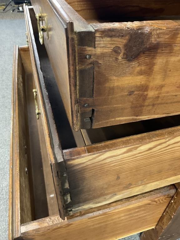 18th Century George III Oak Bachelor's Chest | Provincial Seven Drawer Dresser