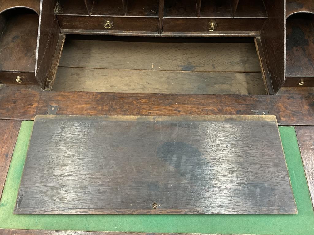 18th Century English Georgian Oak Secretary Bureau Bookcase, c. 1770s