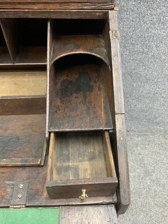 18th Century English Georgian Oak Secretary Bureau Bookcase, c. 1770s