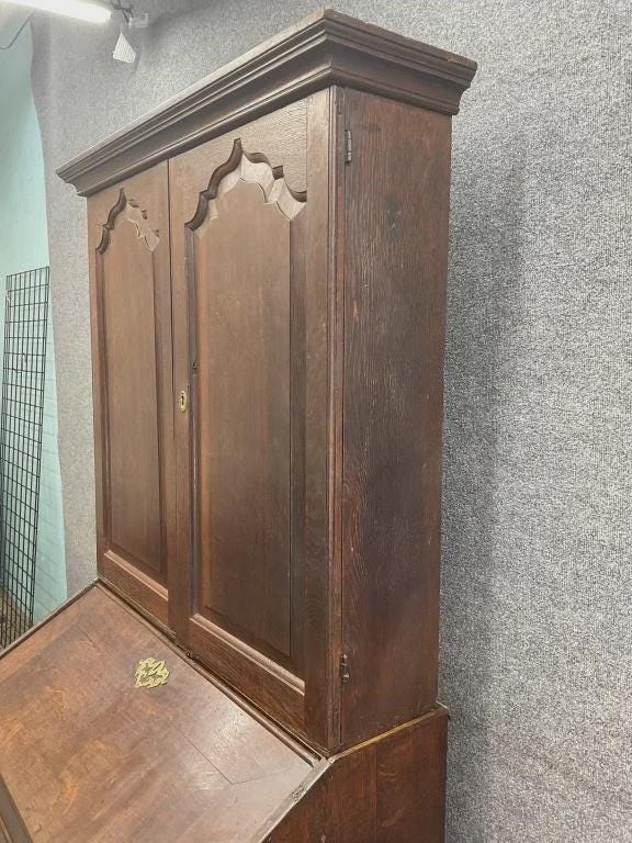 18th Century English Georgian Oak Secretary Bureau Bookcase, c. 1770s