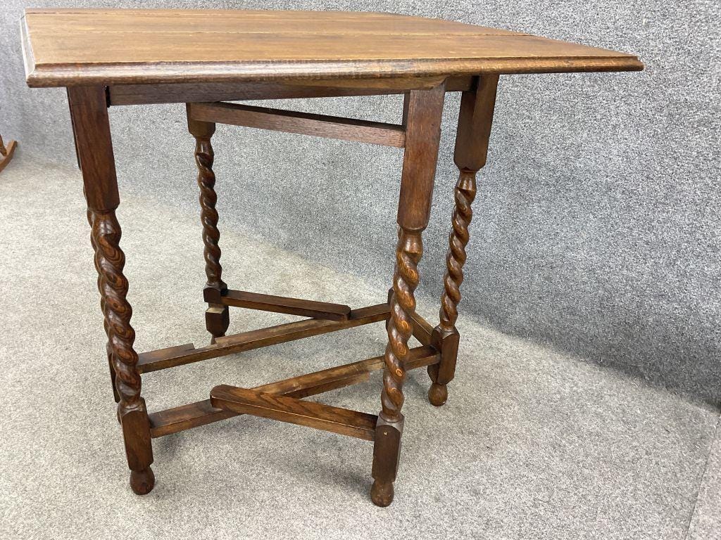 Antique Oak Barley Twist Drop Leaf Kitchen Table | English Gateleg Breakfast Dining Table | Jacobean Style